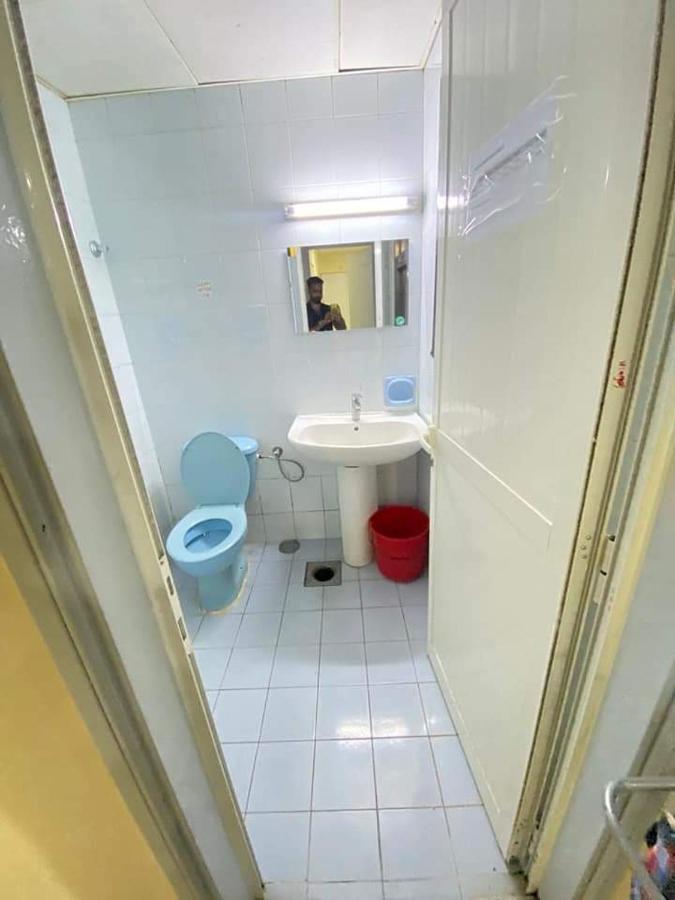 Single Room Near "World Trade Centre&Beach" Abudhabi Abu Dhabi Exterior photo